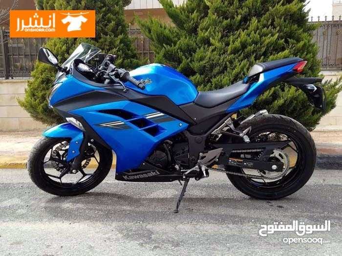 2017 Z125 PRO Z Motorcycle by Kawasakia كاواساكي – نينجا300 سبيشل إدايش ABS 2017 من الوكالة و تحت الكفالة حتى الدراجة ماشية 64 كيلو بس لسا بنزين الوكالة فيها. للجادين من حاملي رخصة دراجة فقط مرخص ومأ...