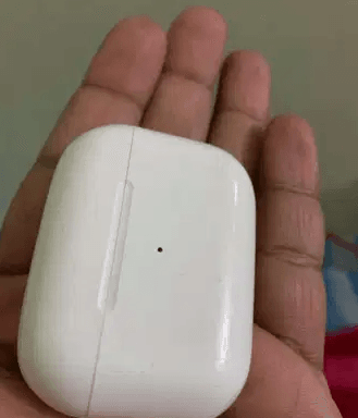 Apple airpords pro good condition new al so warentey
Good condition