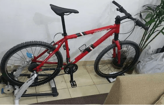 Canondale mountain bike